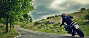 Sibillini-Auto-Moto-Tour-Il-giro-dei-Sibillini-in-Auto-o-in-Moto